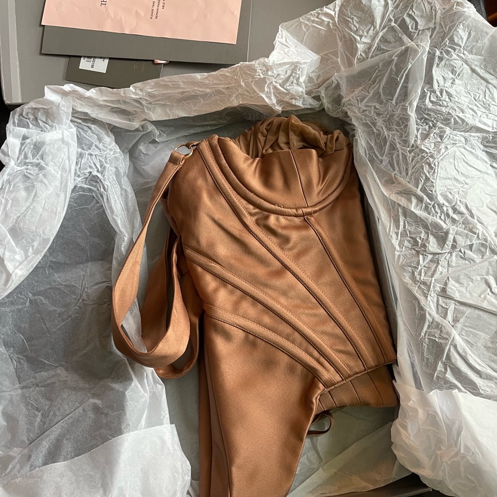 House of CB livia corset/brown. Never worn before - Picture 5 of 7